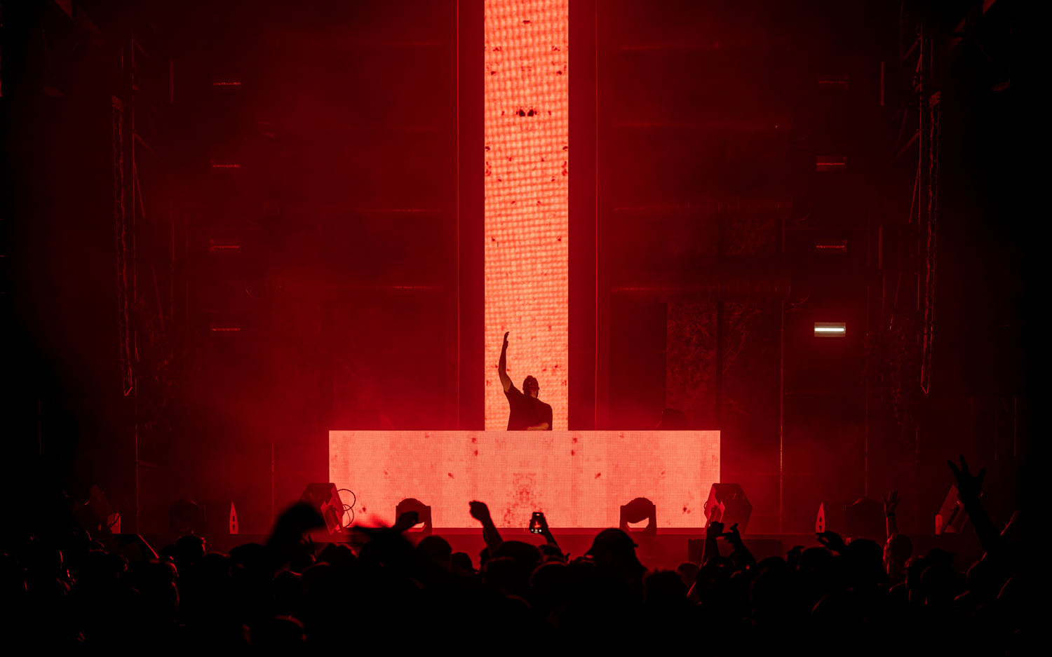 250830_224519_IntoTheMadness_MNO Photo